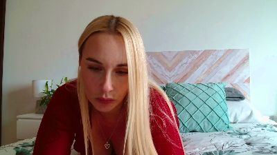 secretmuses live female webcam from Spain