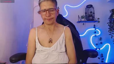 selena_ferreira live cam on Cam4