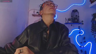 selena_ferreira live cam on Cam4