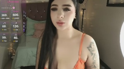selena_foxy live cam on Cam4