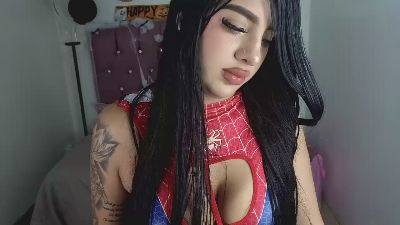 selena_foxy live cam on Cam4