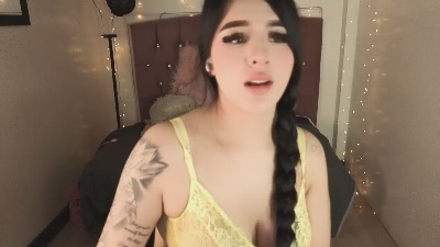 selena_foxy live cam on Cam4