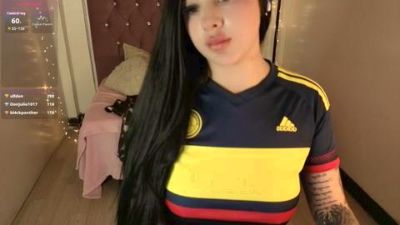 selena_foxy live cam on Cam4