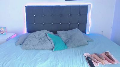 selena_hotmilf live cam on Cam4