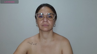 selenaferrit live cam on Cam4