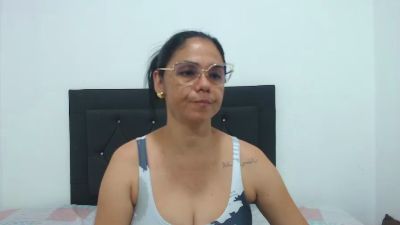 selenaferrit live cam on Cam4