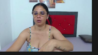 selenaferrit live cam on Cam4