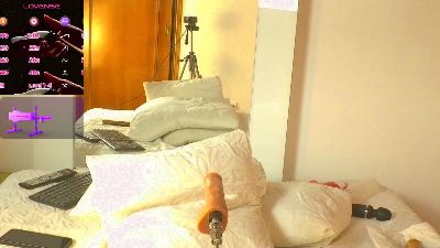 selene_moretti live cam on Cam4