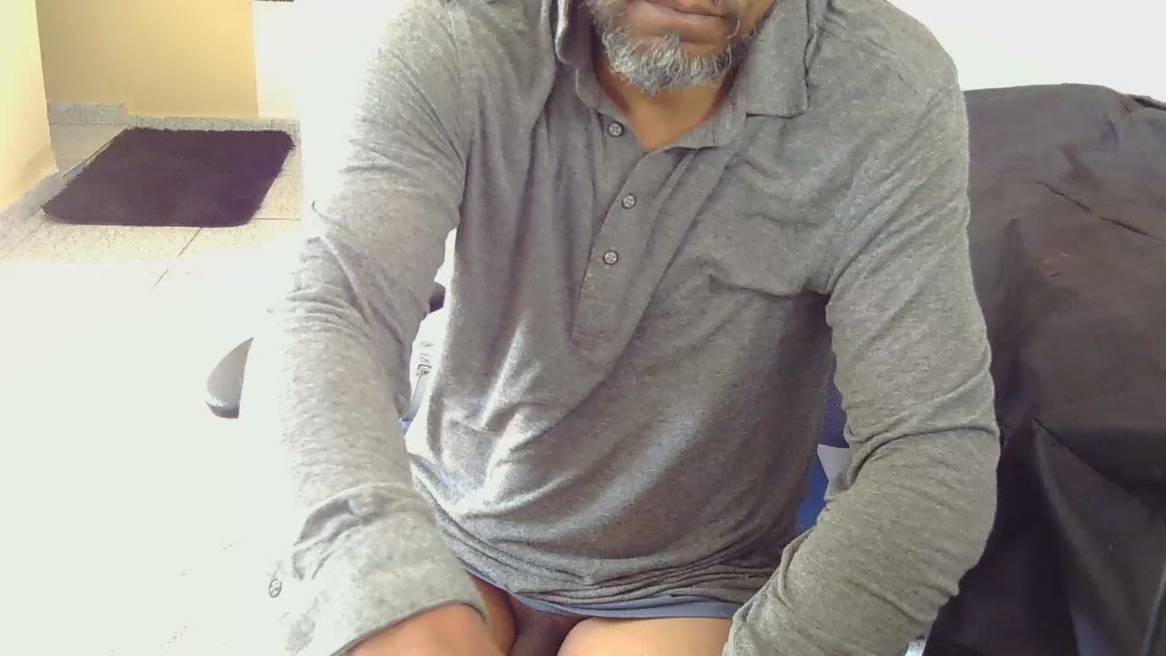 senhorApolo live cam on Cam4