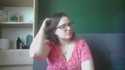 sensualParis live cam on Cam4