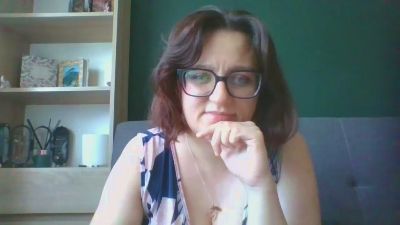 sensualParis live cam on Cam4