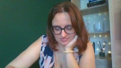 sensualParis live cam on Cam4