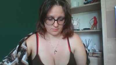 sensualParis live cam on Cam4