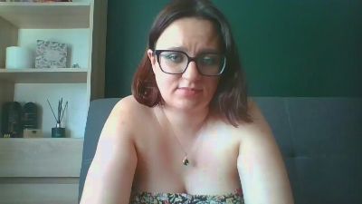 sensualParis live cam on Cam4