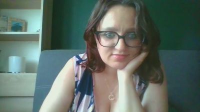 sensualParis live cam on Cam4