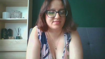 sensualParis live cam on Cam4