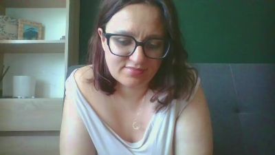 sensualParis live cam on Cam4