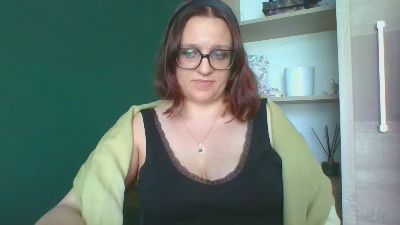 sensualParis live cam on Cam4