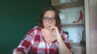 sensualParis live cam on Cam4