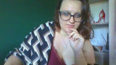 sensualParis live cam on Cam4