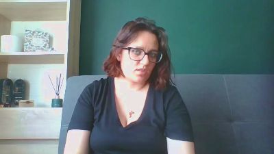 sensualParis live cam on Cam4