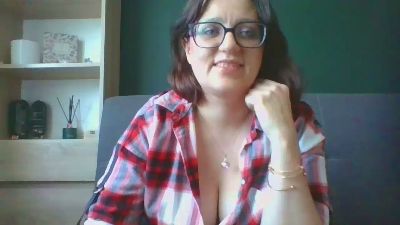 sensualParis live cam on Cam4