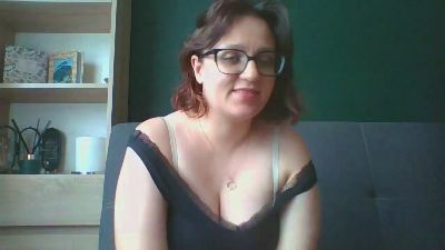 sensualParis live cam on Cam4