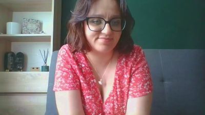 sensualParis live cam on Cam4