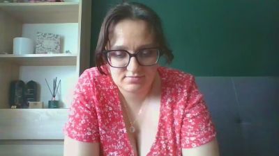 sensualParis live cam on Cam4