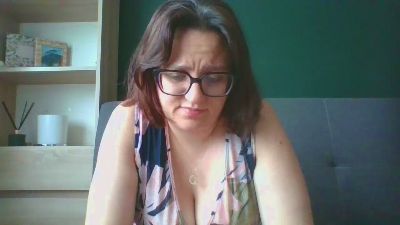 sensualParis live cam on Cam4