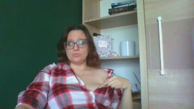 sensualParis live cam on Cam4