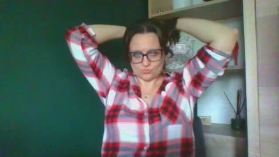 sensualParis live cam on Cam4