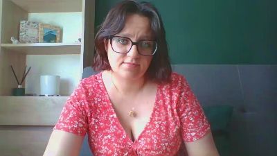 sensualParis live cam on Cam4
