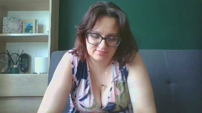 sensualParis live cam on Cam4
