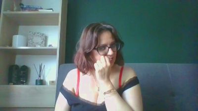 sensualParis live cam on Cam4