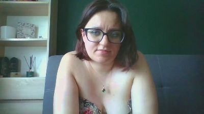 sensualParis live cam on Cam4