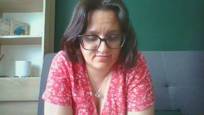 sensualParis live cam on Cam4