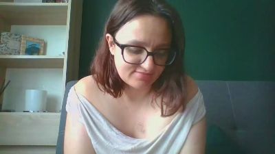 sensualParis live cam on Cam4