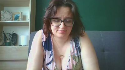 sensualParis live cam on Cam4