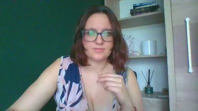 sensualParis live cam on Cam4