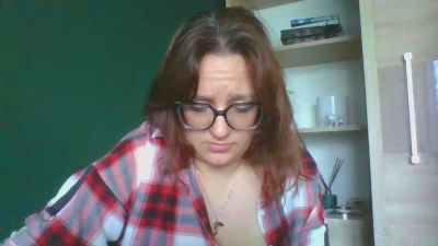 sensualParis live cam on Cam4
