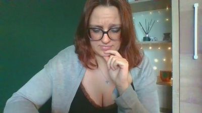 sensualParis live cam on Cam4