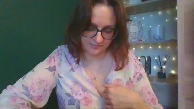 sensualParis live cam on Cam4