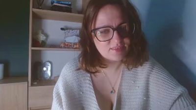 sensualParis live cam on Cam4