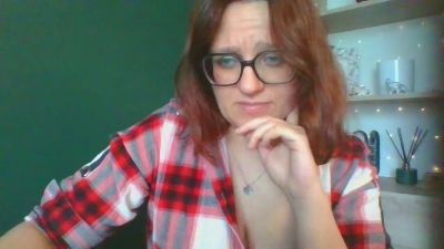 sensualParis live cam on Cam4