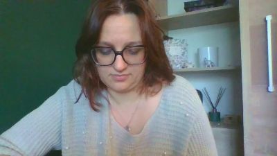 sensualParis live cam on Cam4