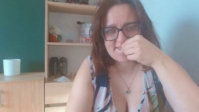 sensualParis live cam on Cam4