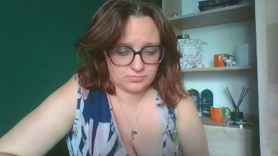 sensualParis live cam on Cam4