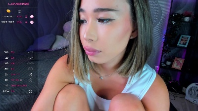 sensualilu live cam on Cam4
