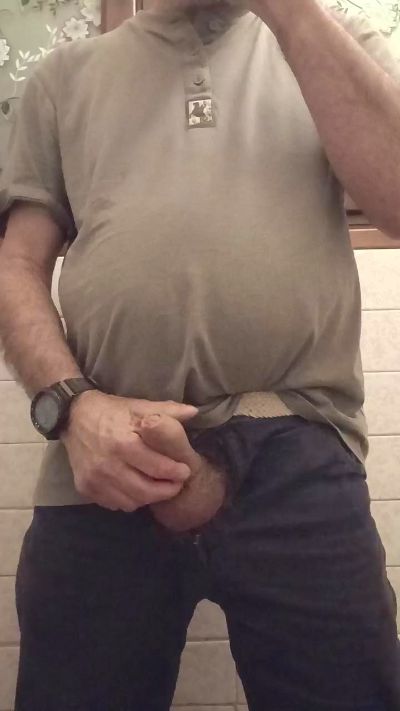 sergeuncowed live cam on Cam4
